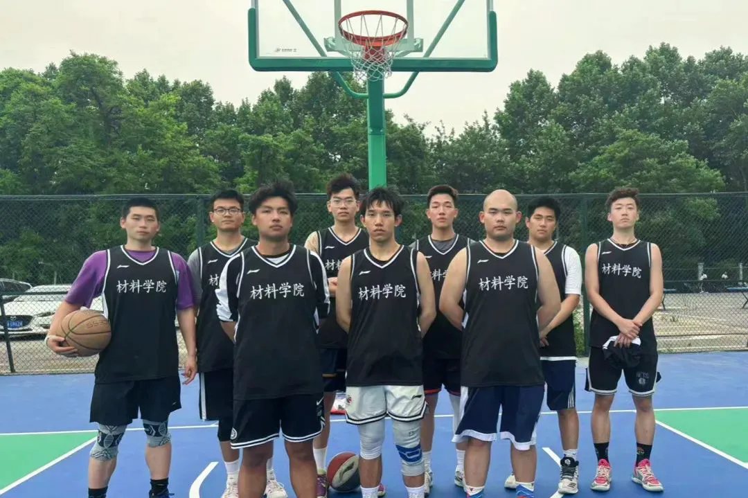 如何在封闭训练中培养篮球战术意识_0